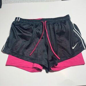 Nike Pro Combat Dri-Fit shorts Sz Medium Pink and Black